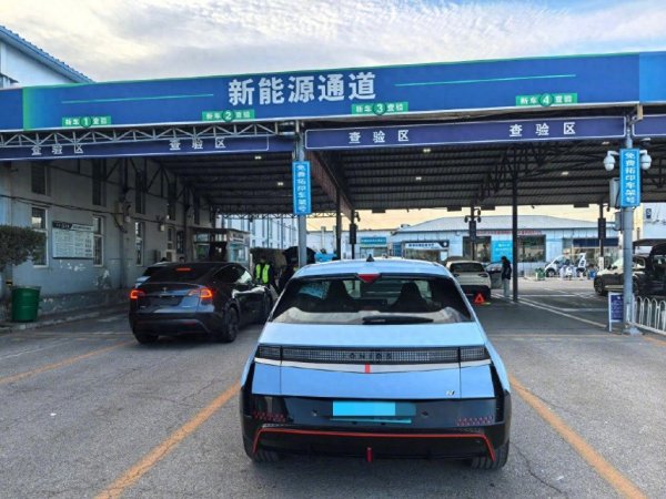捷希缘 非强制！新能源汽车“年检新规”3月上线